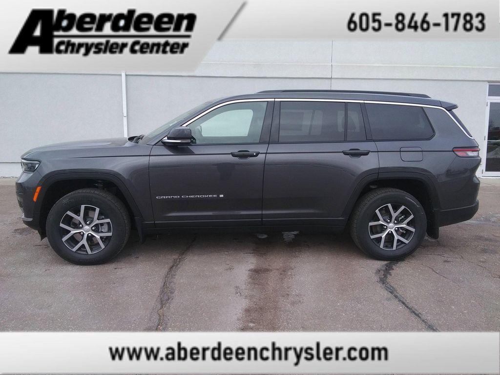 new 2025 Jeep Grand Cherokee L car, priced at $46,977