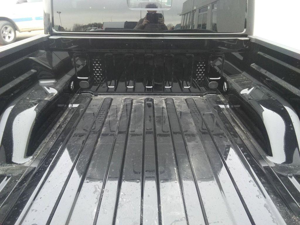 new 2026 Jeep Gladiator car, priced at $47,477