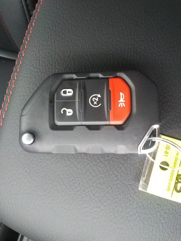 new 2026 Jeep Wrangler car, priced at $61,477