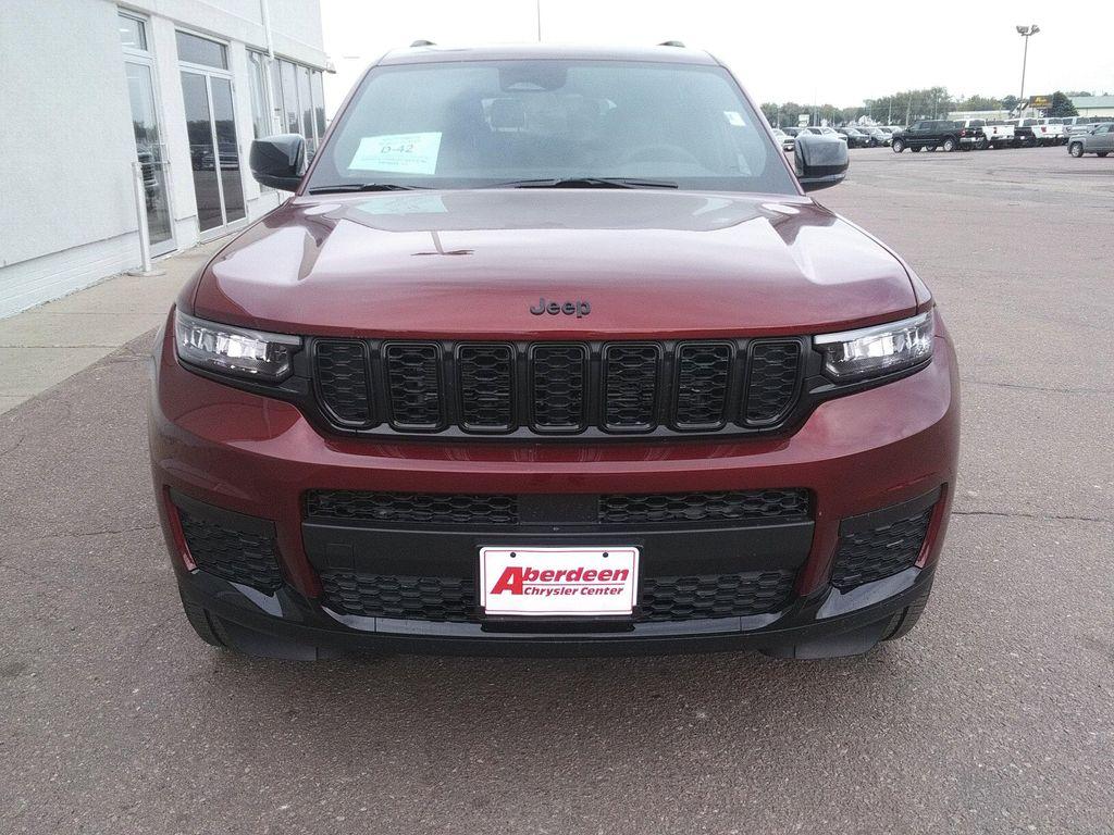 new 2025 Jeep Grand Cherokee L car, priced at $46,977
