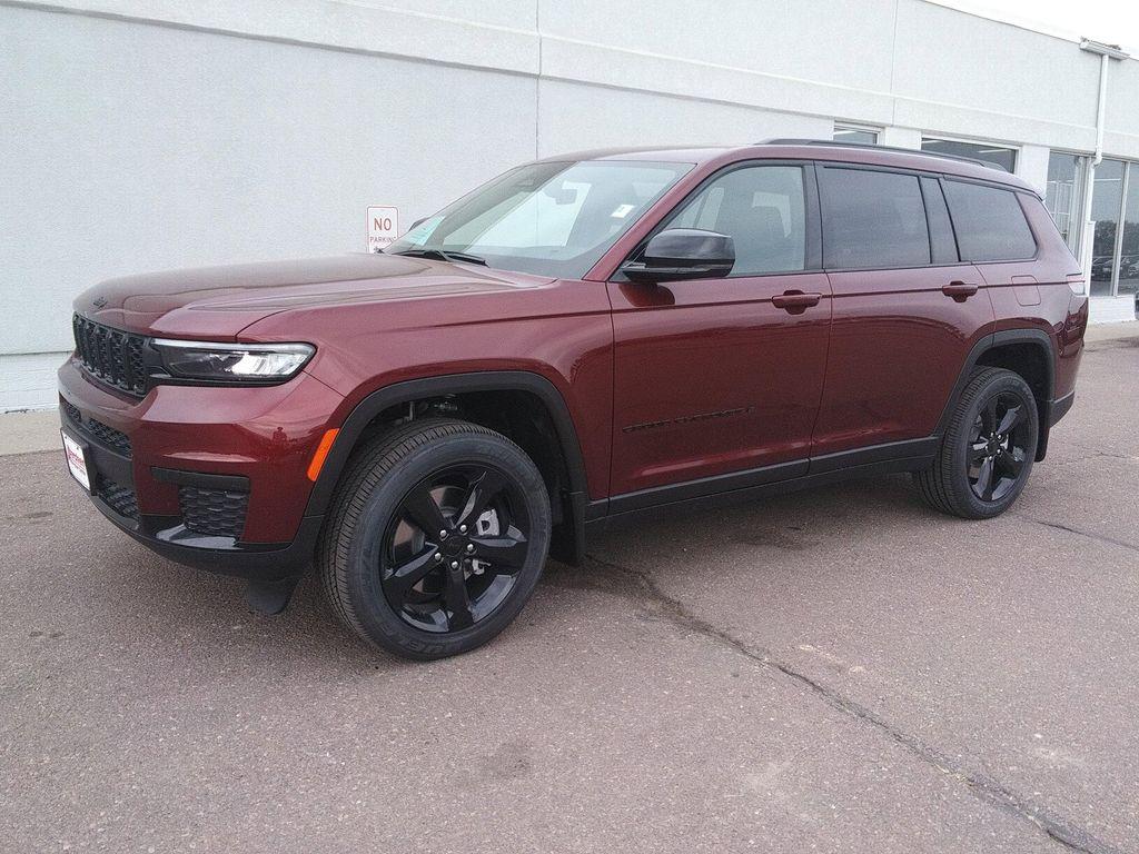 new 2025 Jeep Grand Cherokee L car, priced at $46,977