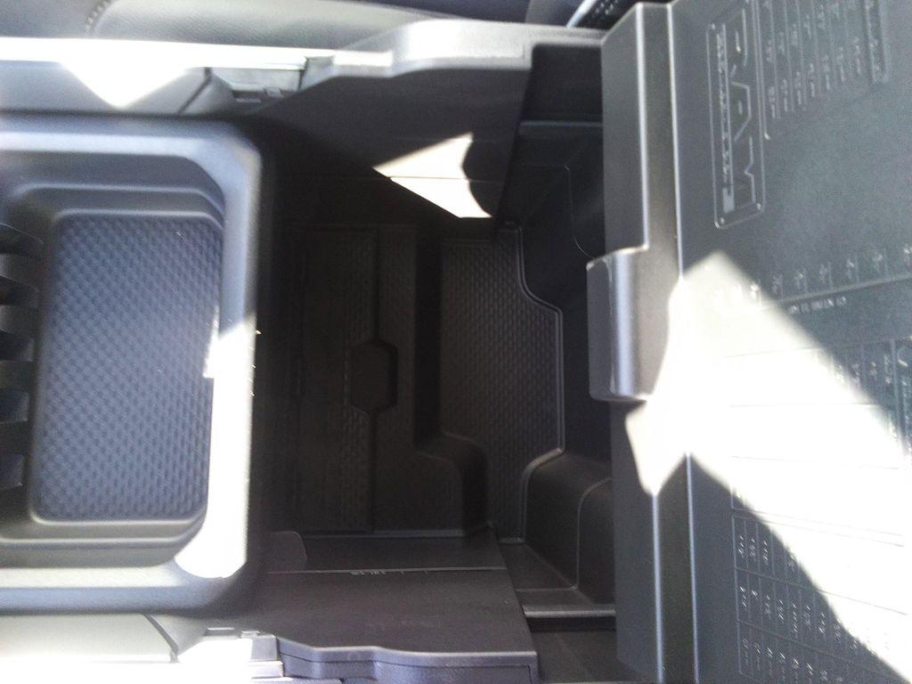 new 2026 Ram 1500 car, priced at $61,477