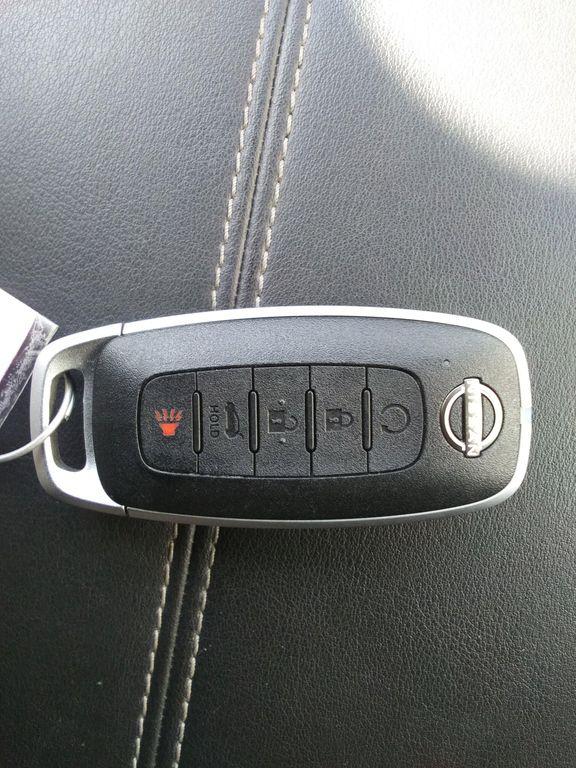 used 2024 Nissan Pathfinder car, priced at $35,900