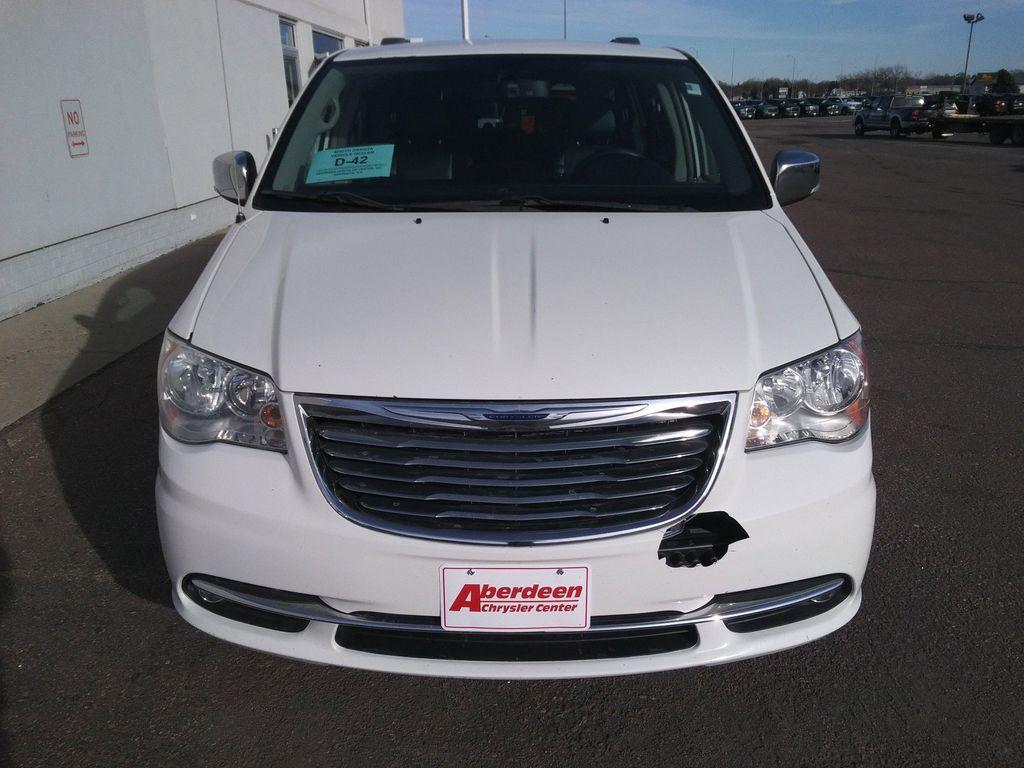 used 2013 Chrysler Town & Country car, priced at $5,999