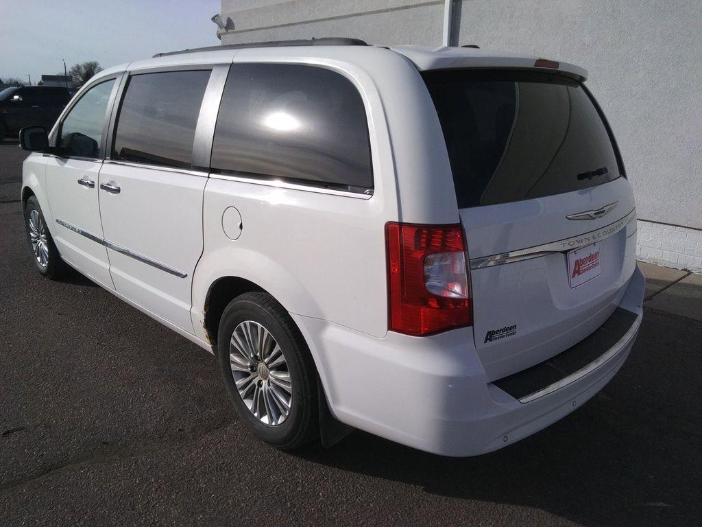 used 2013 Chrysler Town & Country car, priced at $5,999