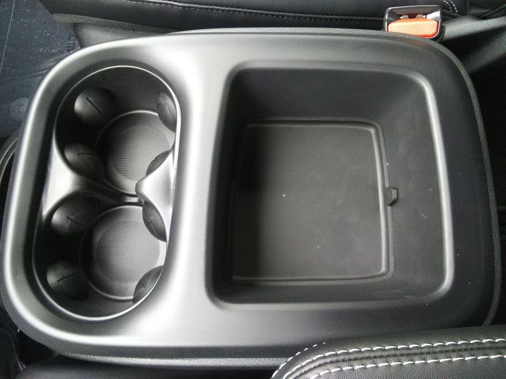 new 2026 Chrysler Pacifica car, priced at $43,977