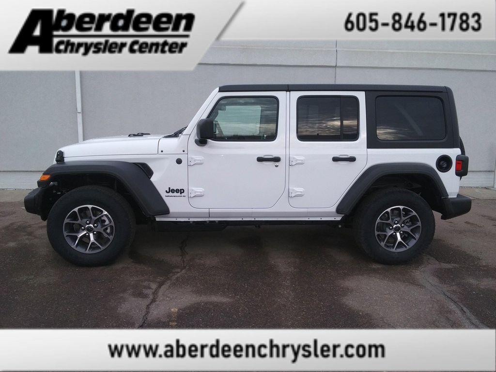 new 2026 Jeep Wrangler car, priced at $47,977