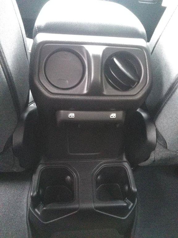 new 2026 Jeep Wrangler car, priced at $47,977