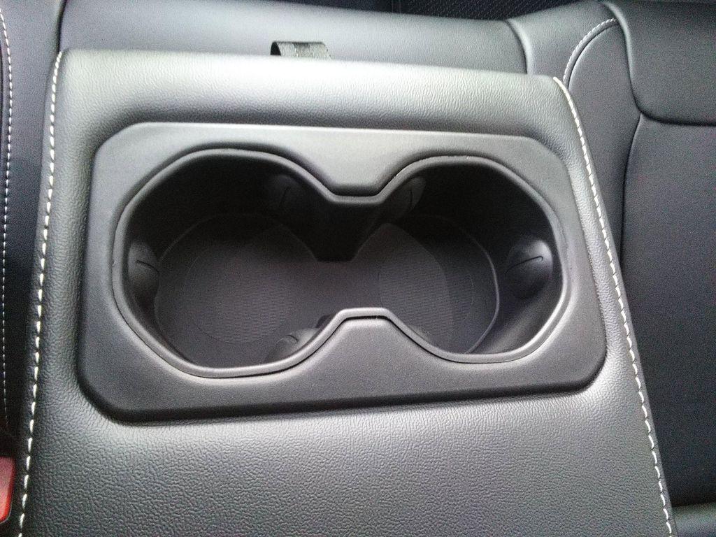 new 2026 Jeep Grand Cherokee car, priced at $48,977