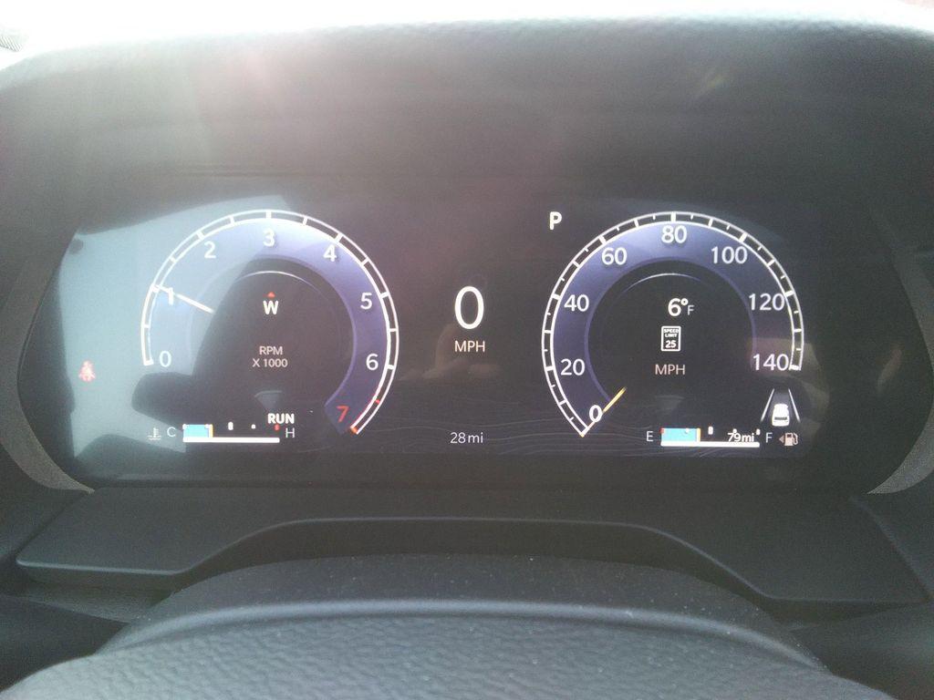 new 2026 Jeep Grand Cherokee car, priced at $48,977