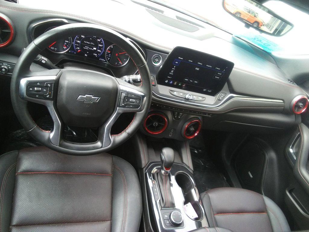 used 2025 Chevrolet Blazer car, priced at $35,975