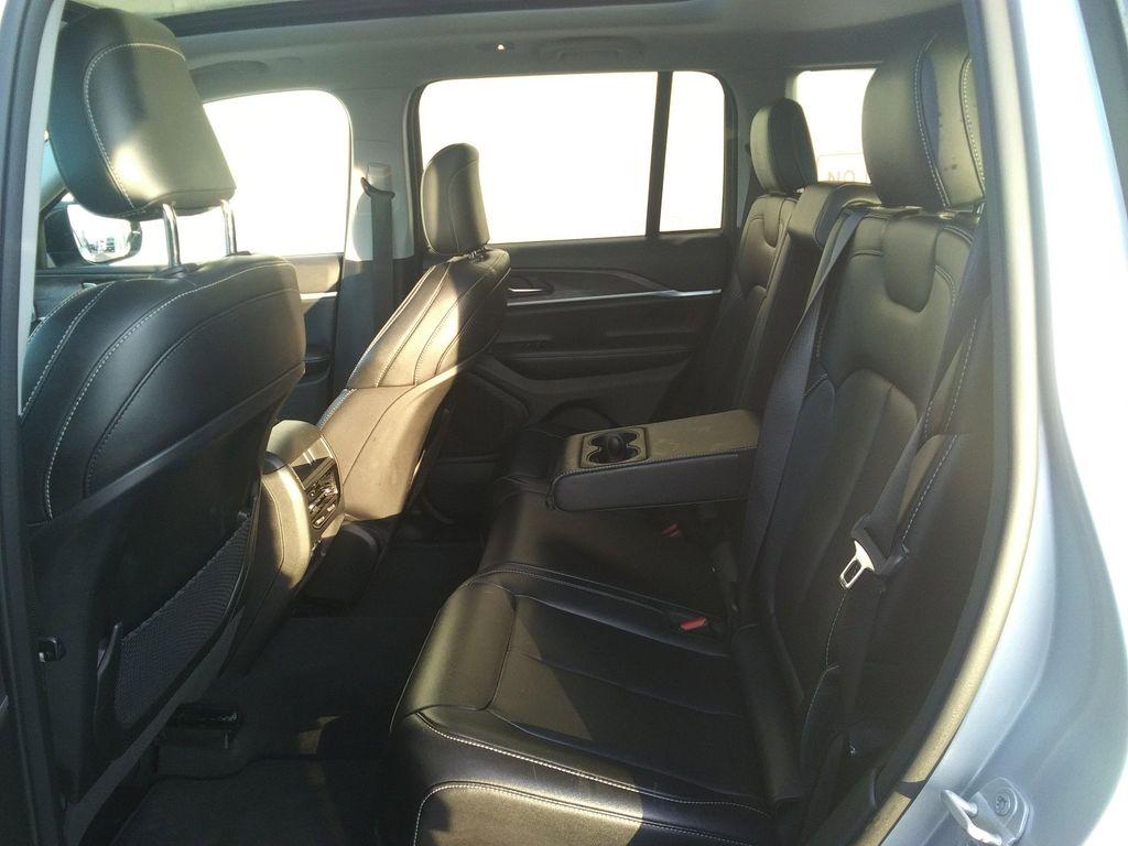 used 2024 Jeep Grand Cherokee car, priced at $32,975