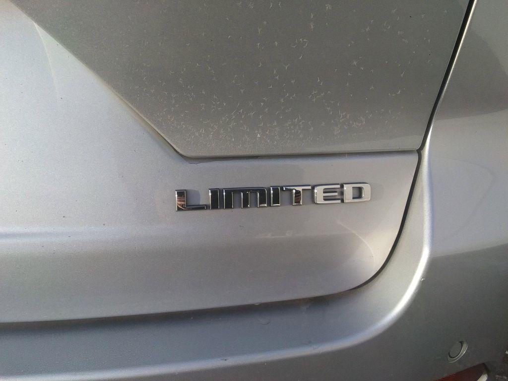 used 2024 Jeep Grand Cherokee car, priced at $32,975