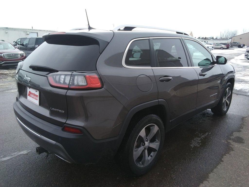 used 2019 Jeep Cherokee car, priced at $16,975