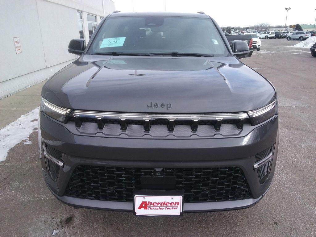 new 2026 Jeep Grand Wagoneer L car, priced at $77,977