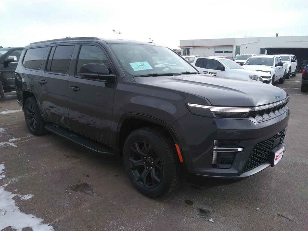 new 2026 Jeep Grand Wagoneer L car, priced at $77,977