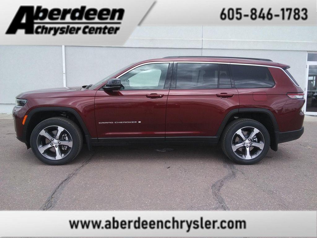 new 2026 Jeep Grand Cherokee L car, priced at $46,977