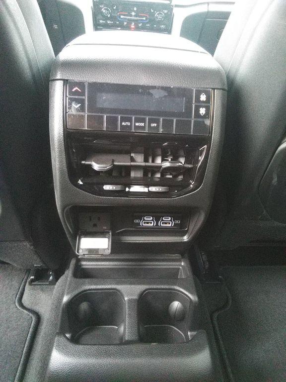 used 2025 Jeep Grand Cherokee L car, priced at $46,977