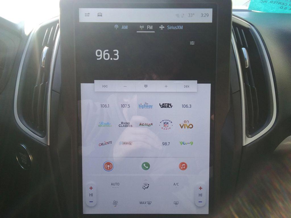 used 2024 Ford Edge car, priced at $25,975