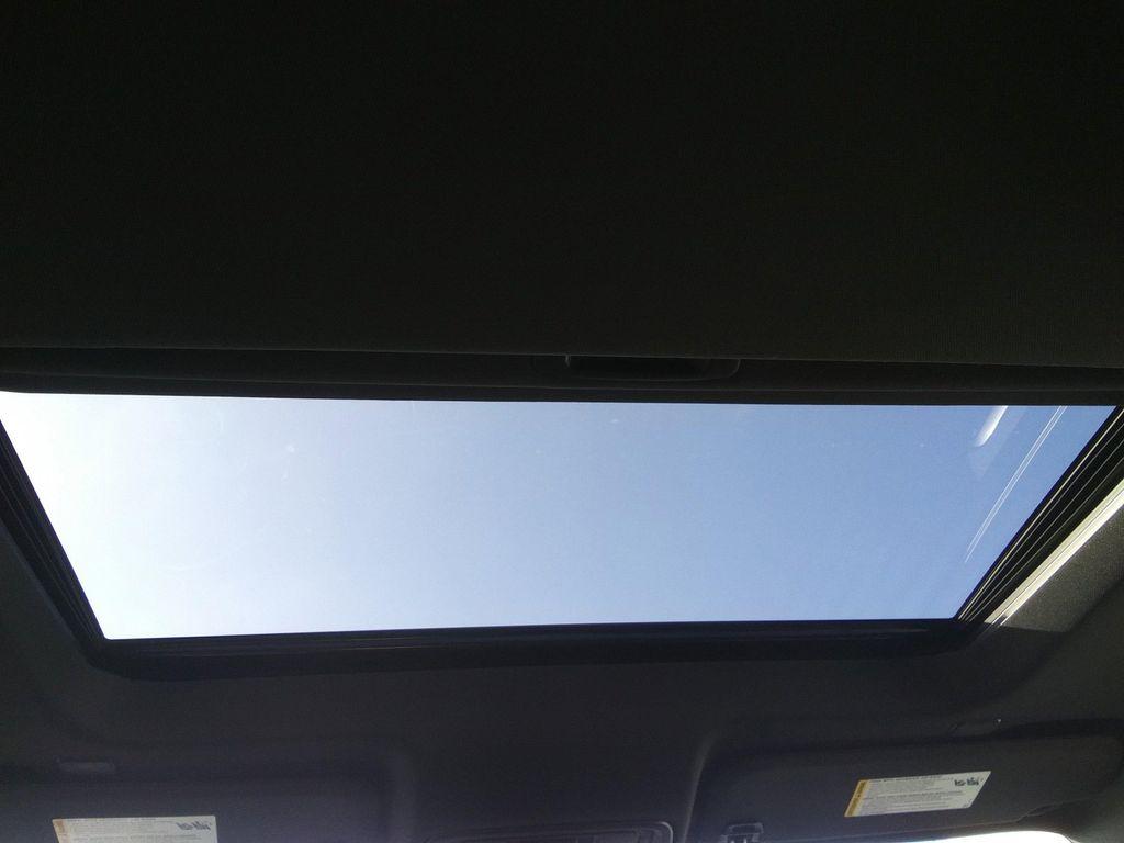 used 2023 GMC Sierra 1500 car, priced at $48,975