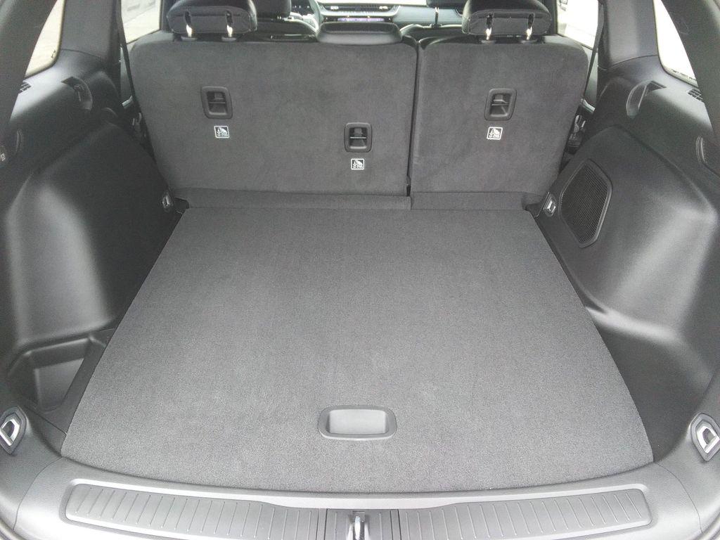 new 2026 Jeep Grand Cherokee car, priced at $49,977