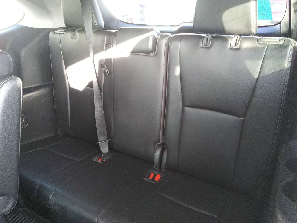 used 2021 Toyota Highlander car, priced at $36,900