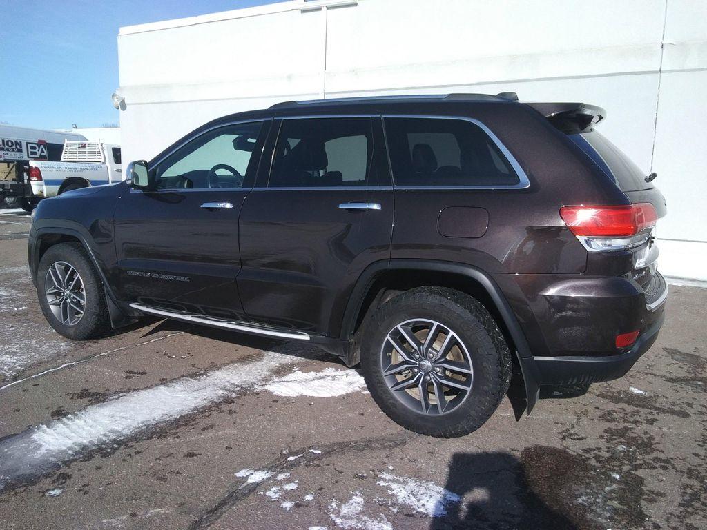 used 2017 Jeep Grand Cherokee car, priced at $11,999