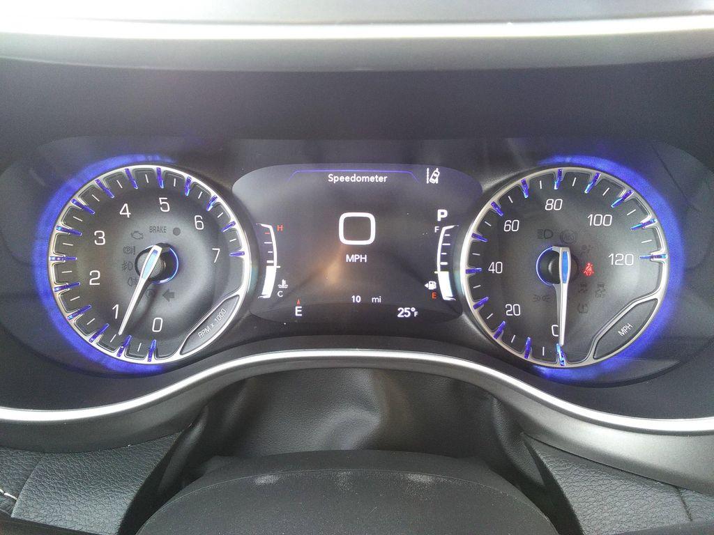 new 2026 Chrysler Pacifica car, priced at $43,977