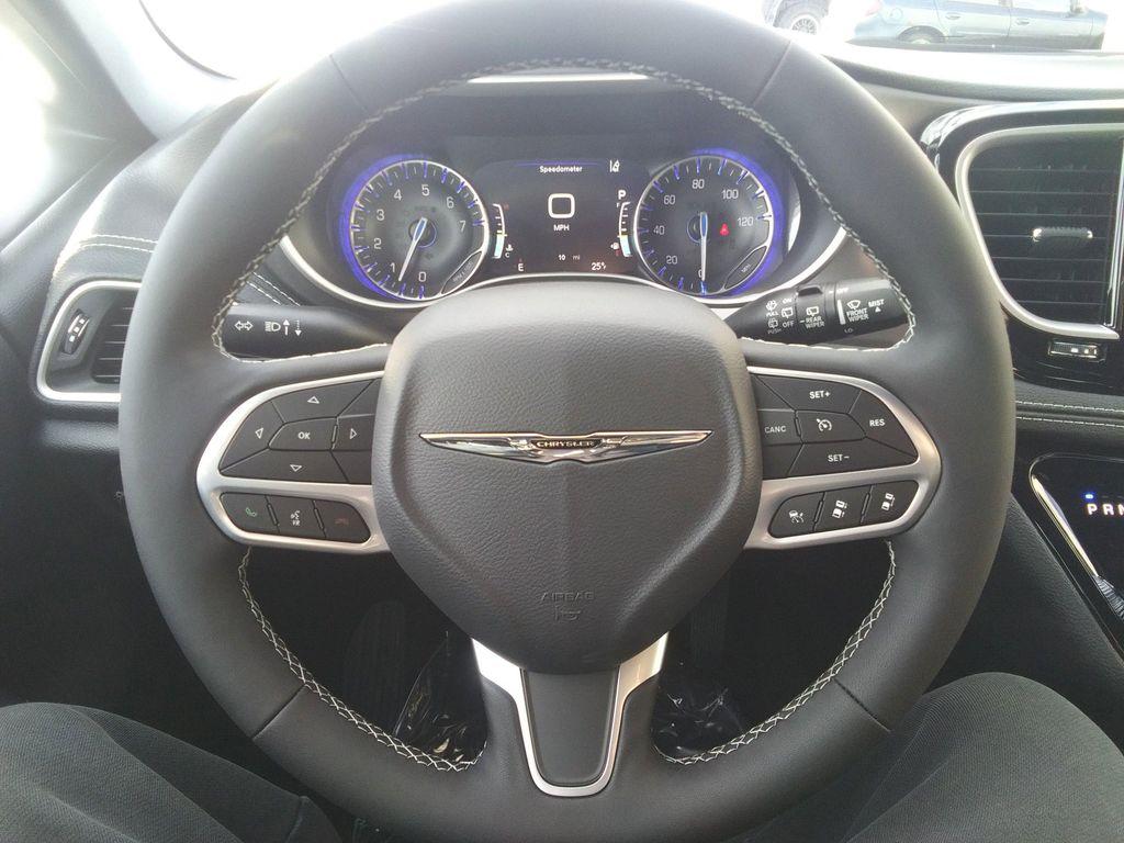 new 2026 Chrysler Pacifica car, priced at $43,977