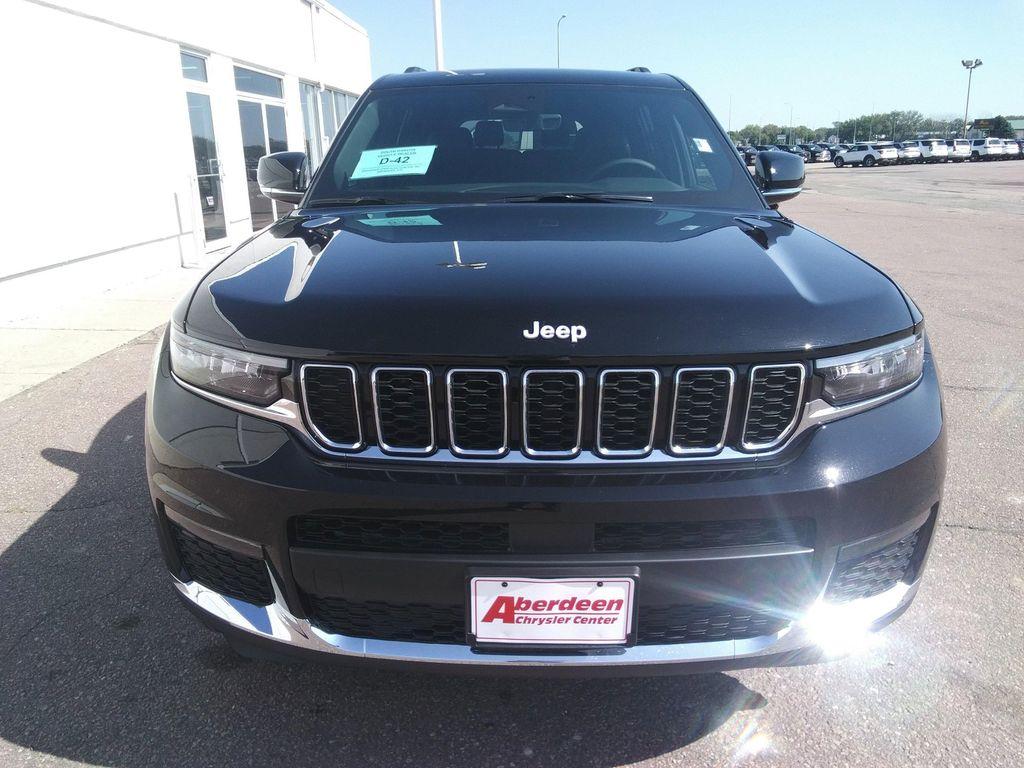 new 2025 Jeep Grand Cherokee L car, priced at $46,477