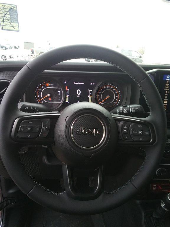 new 2026 Jeep Wrangler car, priced at $61,477