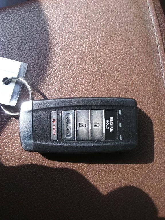 used 2018 Acura MDX car, priced at $18,975