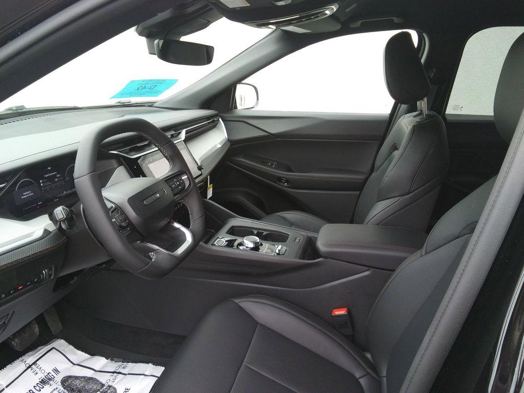 new 2026 Jeep Cherokee car, priced at $42,977