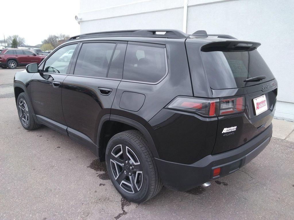 new 2026 Jeep Cherokee car, priced at $42,977