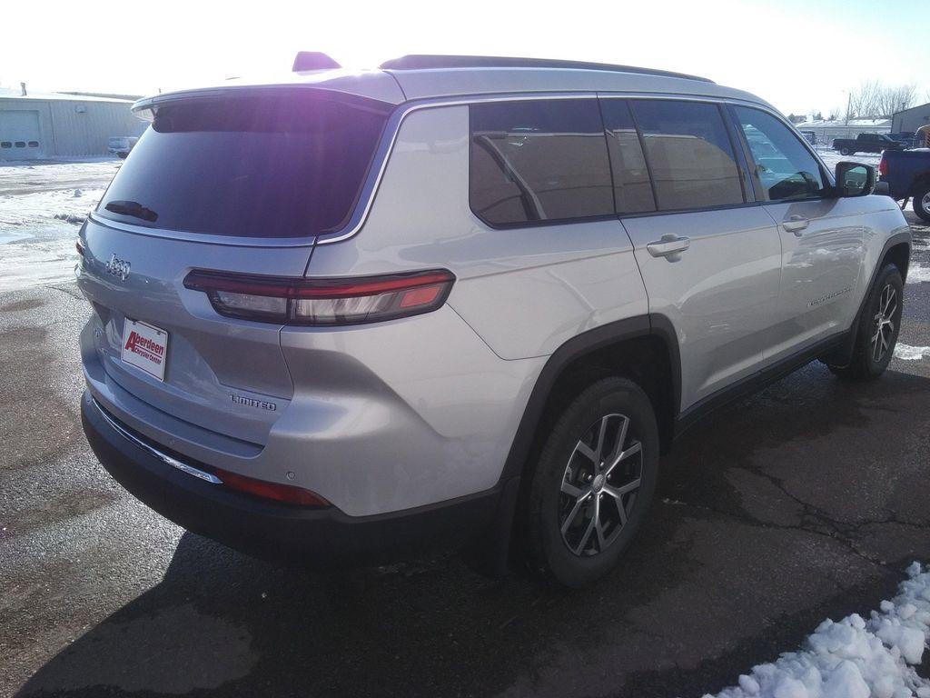 new 2025 Jeep Grand Cherokee L car, priced at $46,977