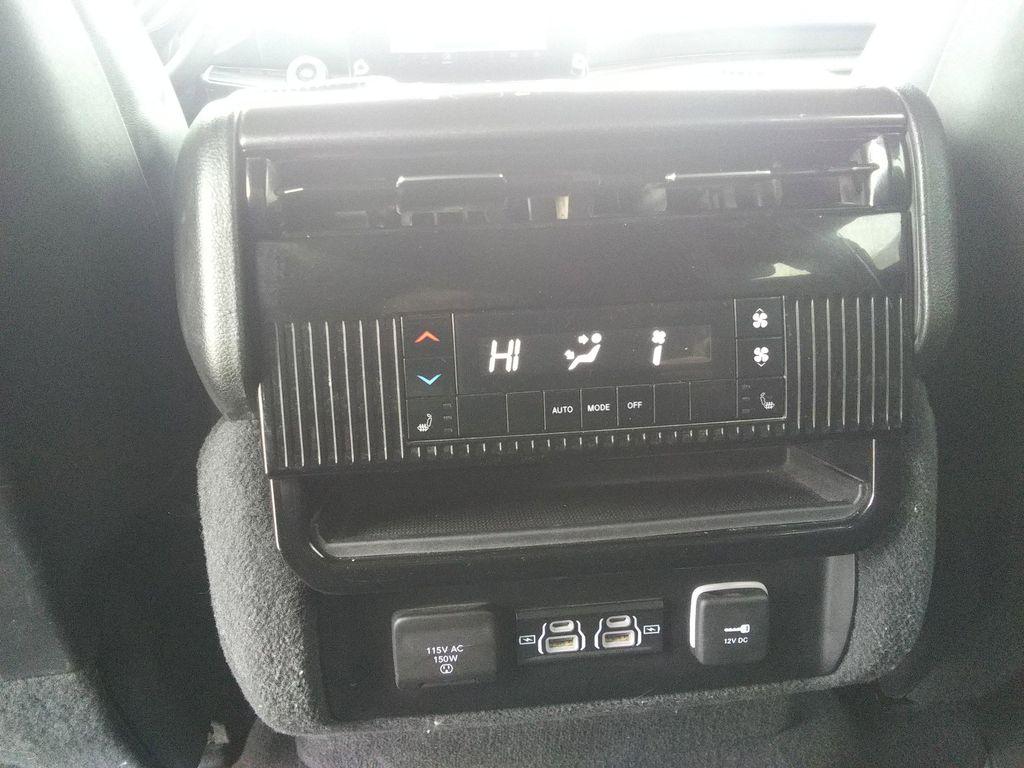 used 2022 Jeep Wagoneer car, priced at $33,975