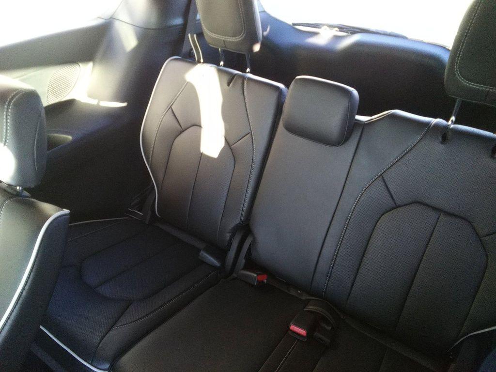 new 2026 Chrysler Pacifica car, priced at $49,977