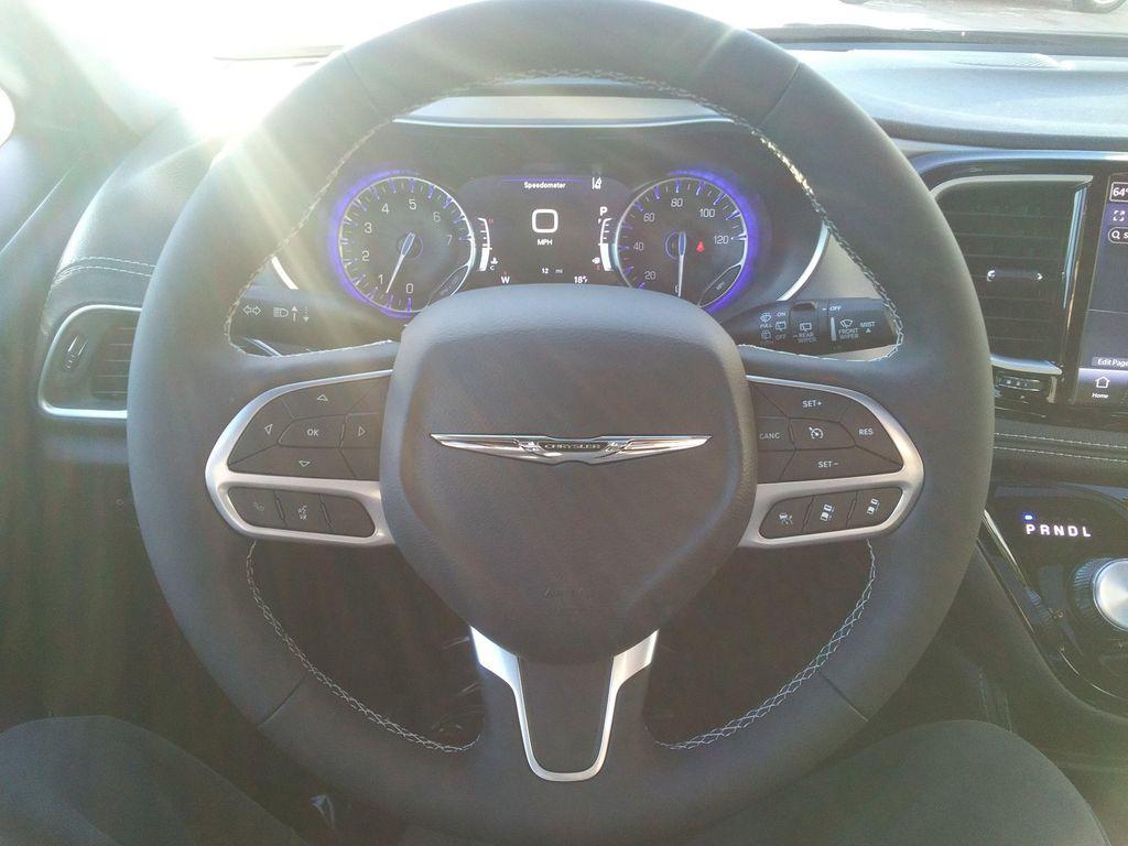 new 2026 Chrysler Pacifica car, priced at $49,977