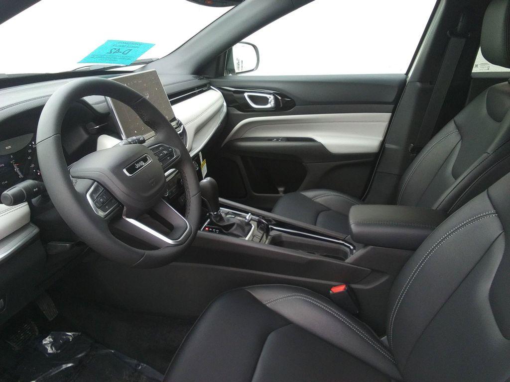 new 2026 Jeep Compass car, priced at $33,477