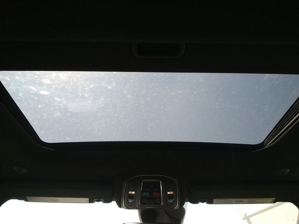 new 2025 Jeep Grand Cherokee L car, priced at $42,477