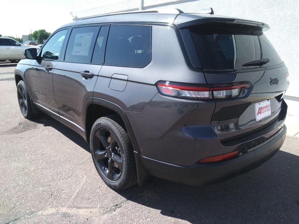 new 2025 Jeep Grand Cherokee L car, priced at $42,477