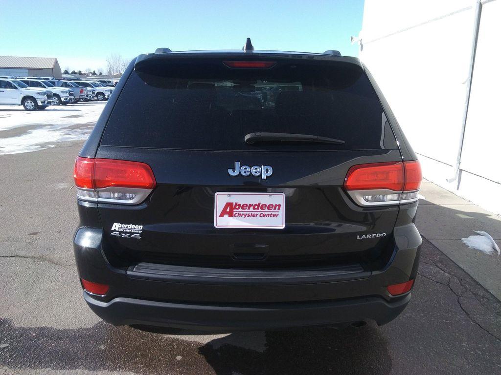 used 2016 Jeep Grand Cherokee car, priced at $9,999