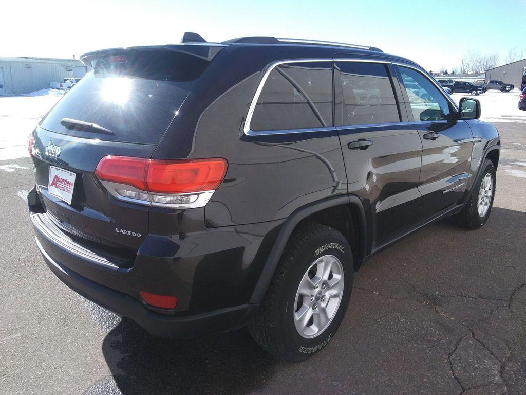 used 2016 Jeep Grand Cherokee car, priced at $9,999