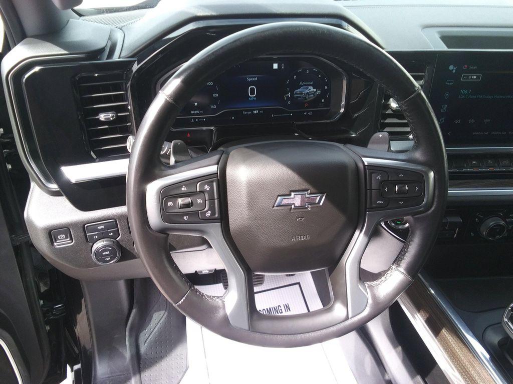 used 2022 Chevrolet Silverado 1500 car, priced at $34,975