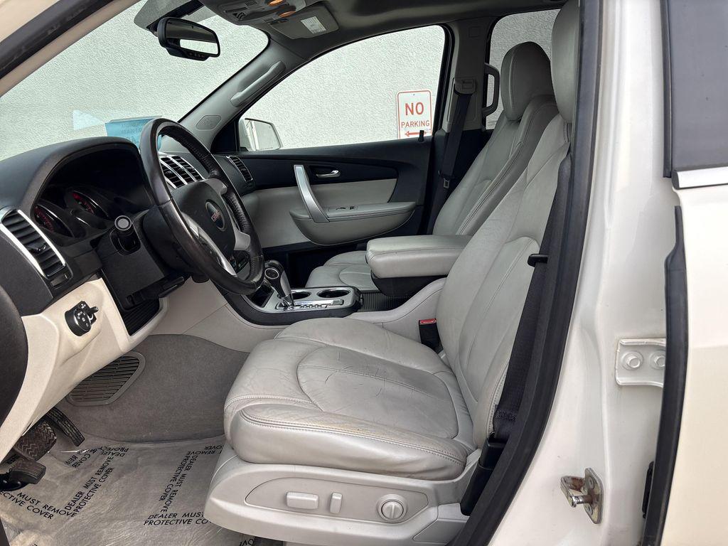 used 2010 GMC Acadia car, priced at $5,198