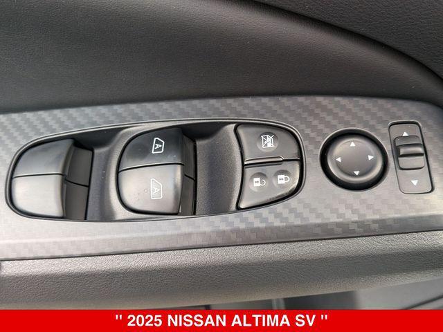 new 2025 Nissan Altima car, priced at $30,555