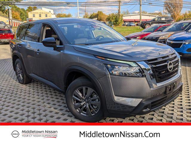 new 2025 Nissan Pathfinder car, priced at $35,475