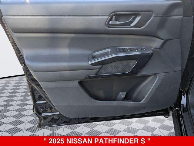 new 2025 Nissan Pathfinder car, priced at $33,860