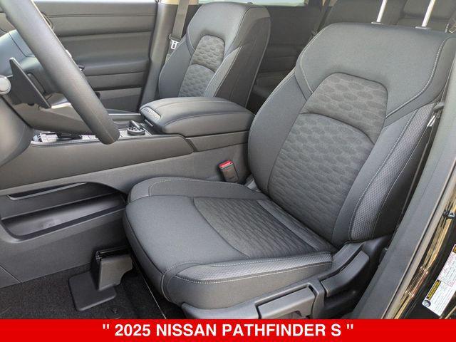 new 2025 Nissan Pathfinder car, priced at $33,860