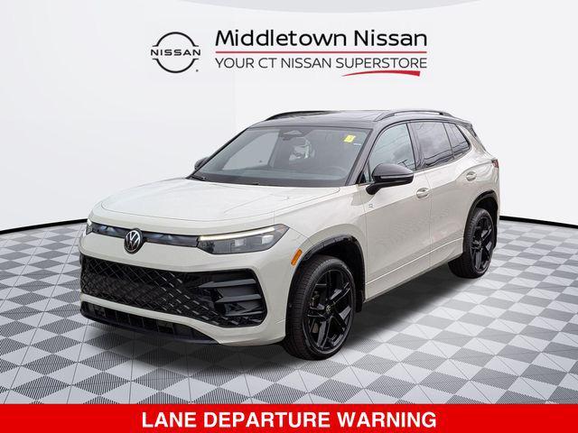 used 2025 Volkswagen Tiguan car, priced at $33,480